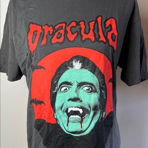 NWOT Creepy Co RARE Dracula Christopher Lee Graphic T-Shirt Charcoal